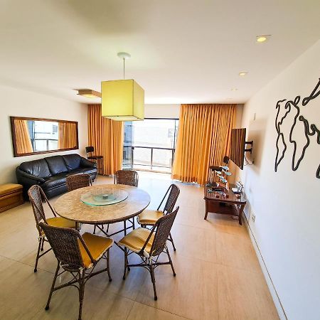 Apartamento Pe Na Areia - Praia Do Forte Cabo Frio Exteriör bild